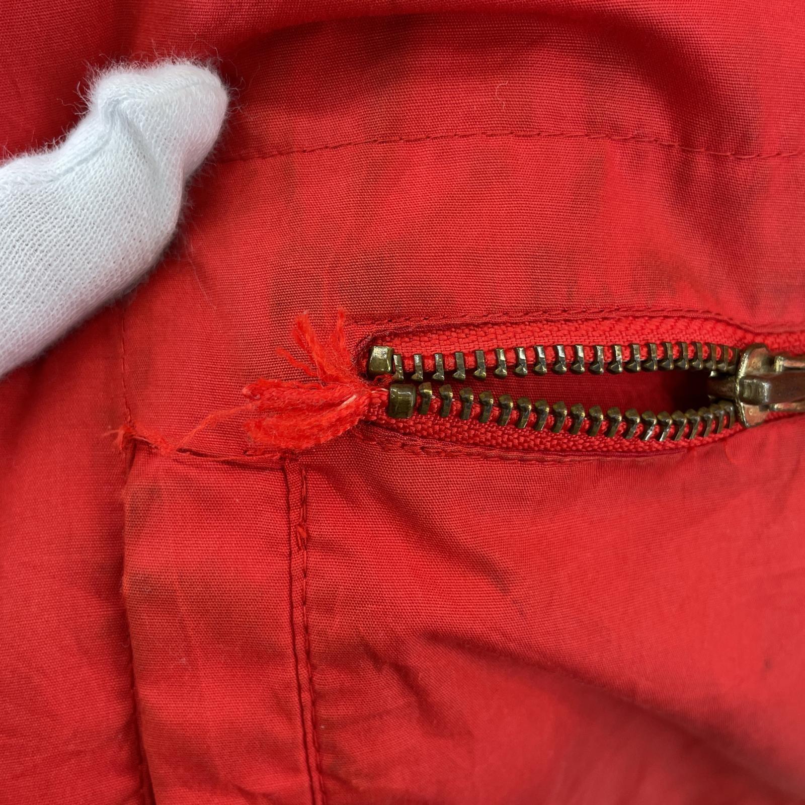 ジャケット MOUNTAIN GEAR 中綿ベスト RED