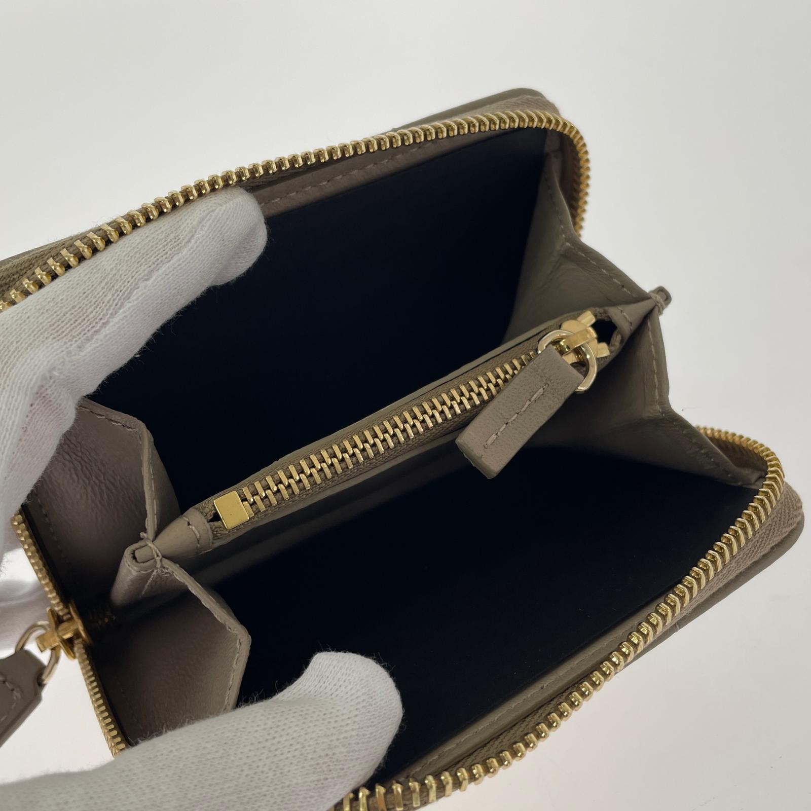 コンパクトウォレット DSQUARED2 コンパクトウォレット ベージュ