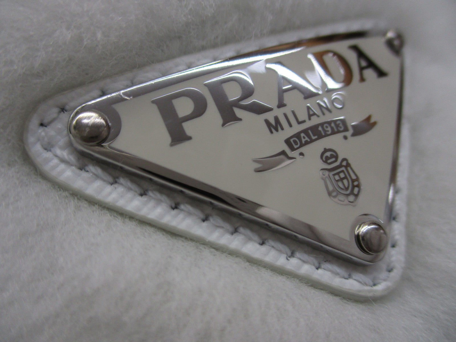 PRADA シアリング バケットハット 白 M 1HC137