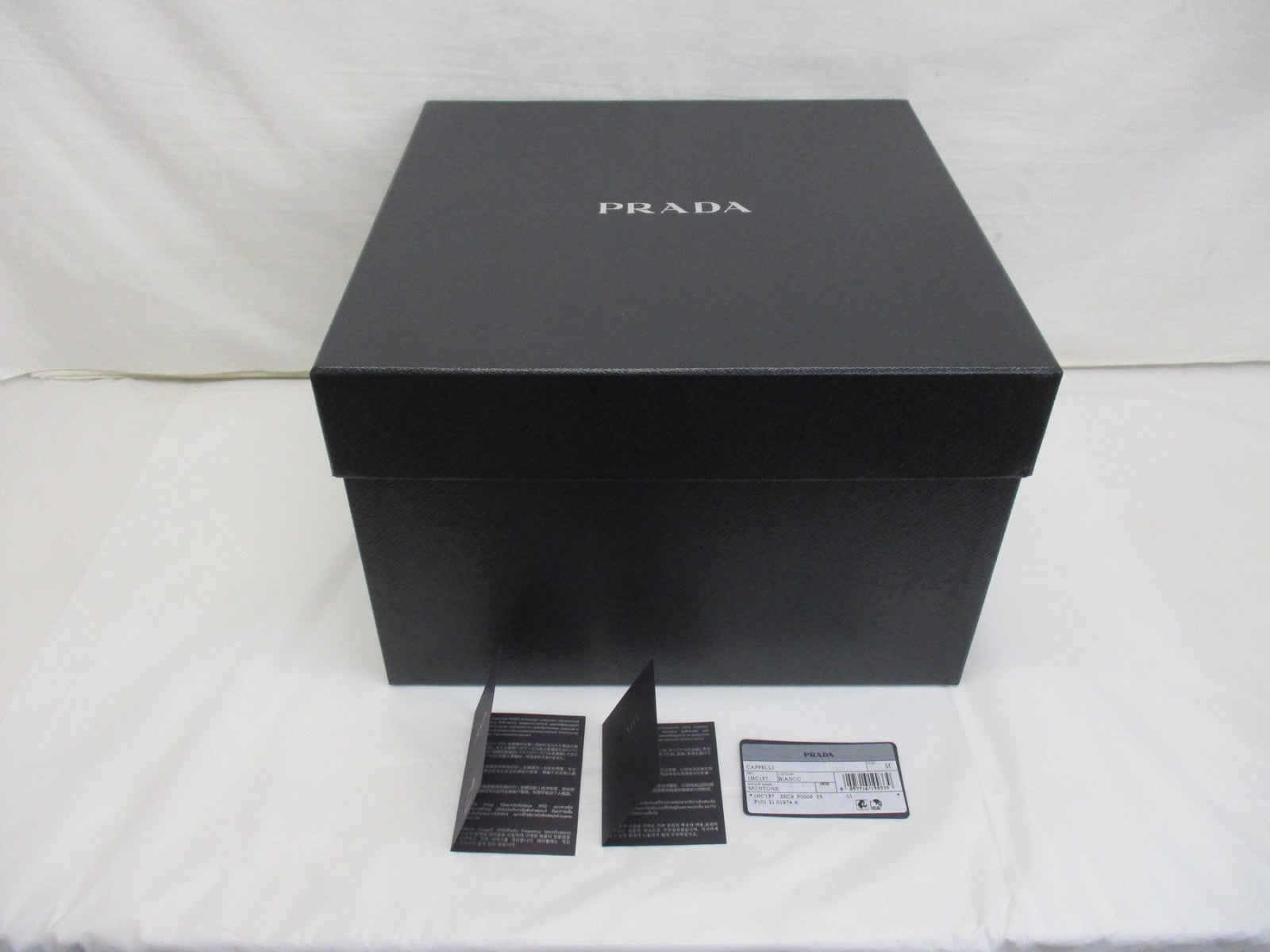 PRADA シアリング バケットハット 白 M 1HC137