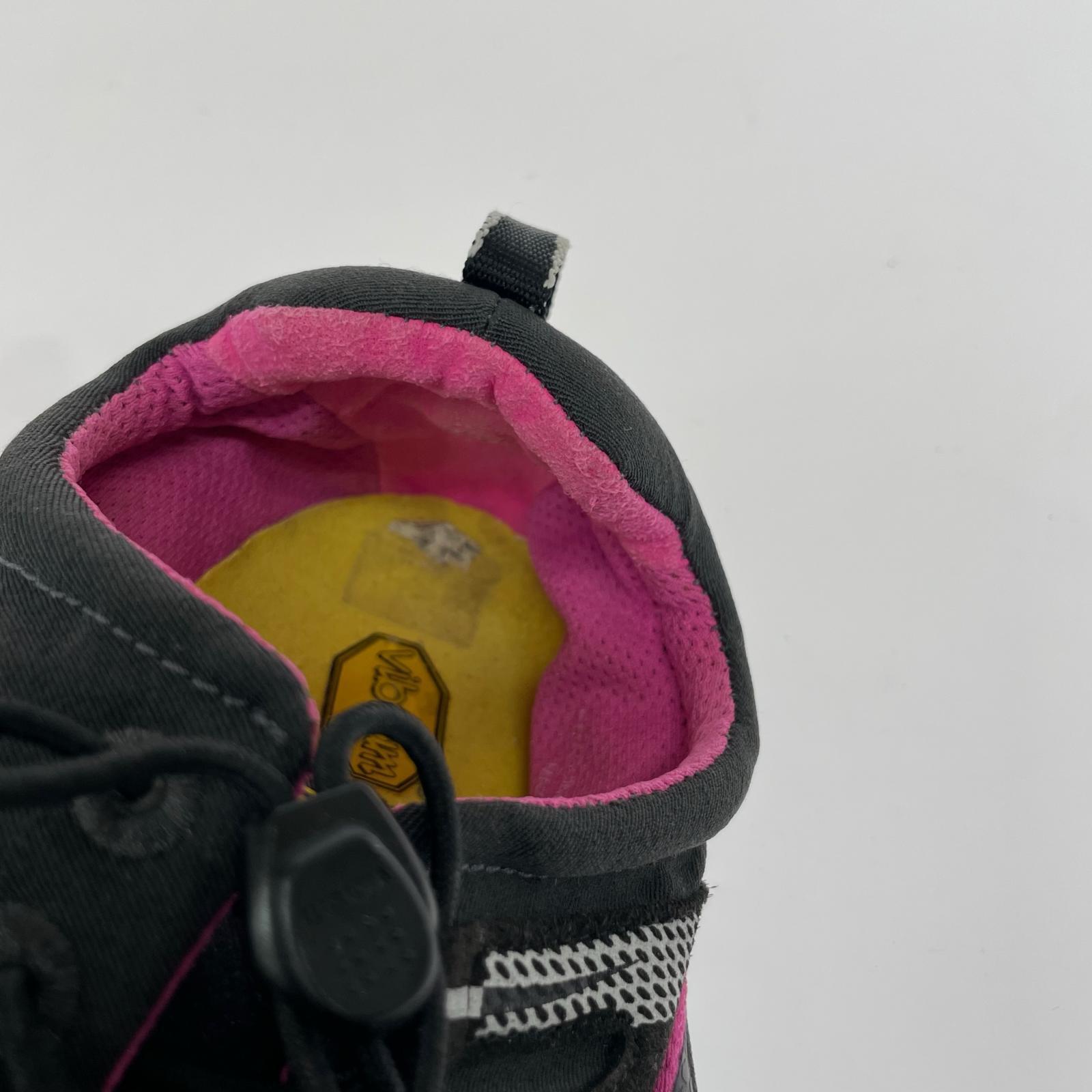 シューズ Vibram FIVEFINFERS ブラック
