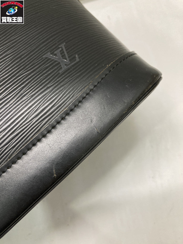 LV ハンドバッグ エピ アルマ 黒 M52802