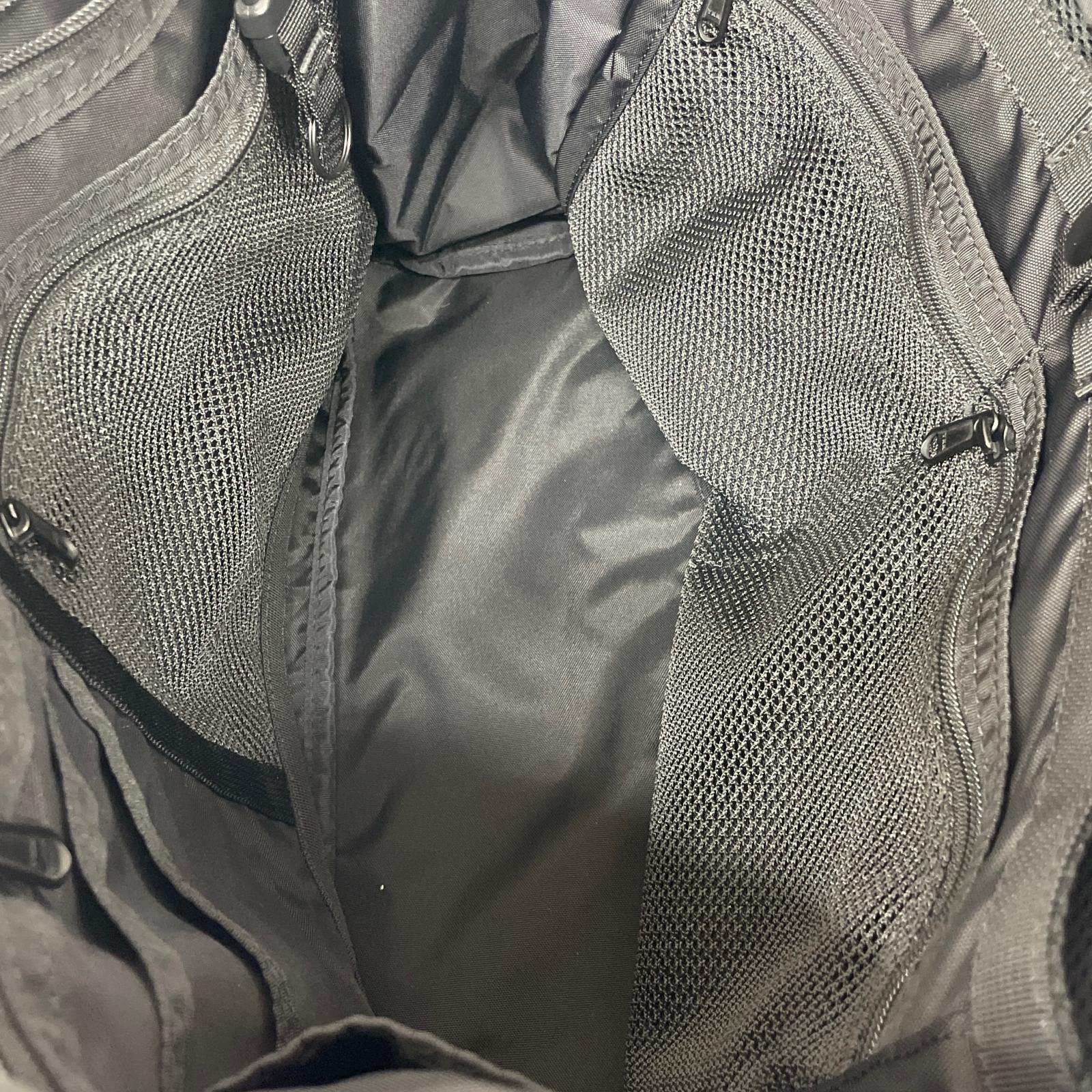 その他バッグ MODULEWARE DISCRETE TOTE M MW GENII ブラック
