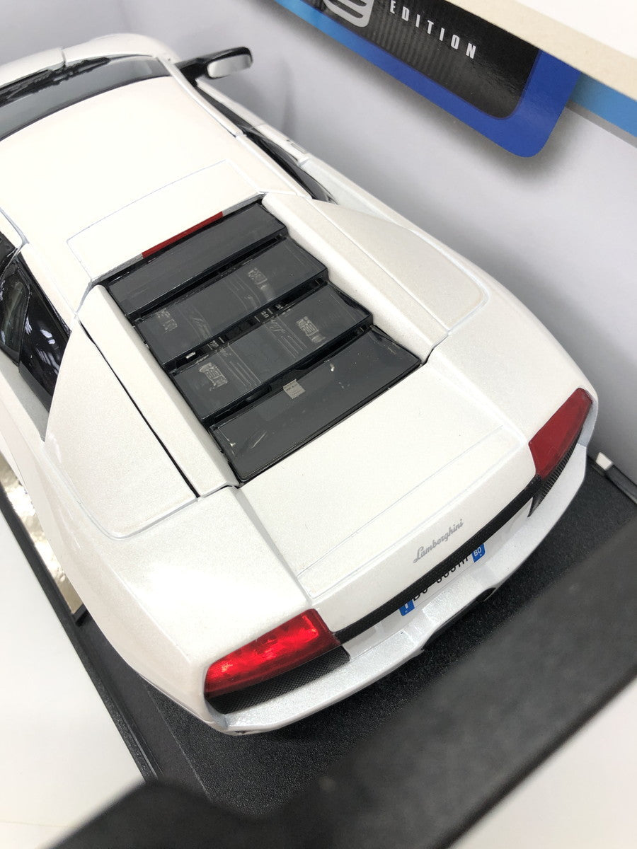 1/18 maisto lp640 スケールカー