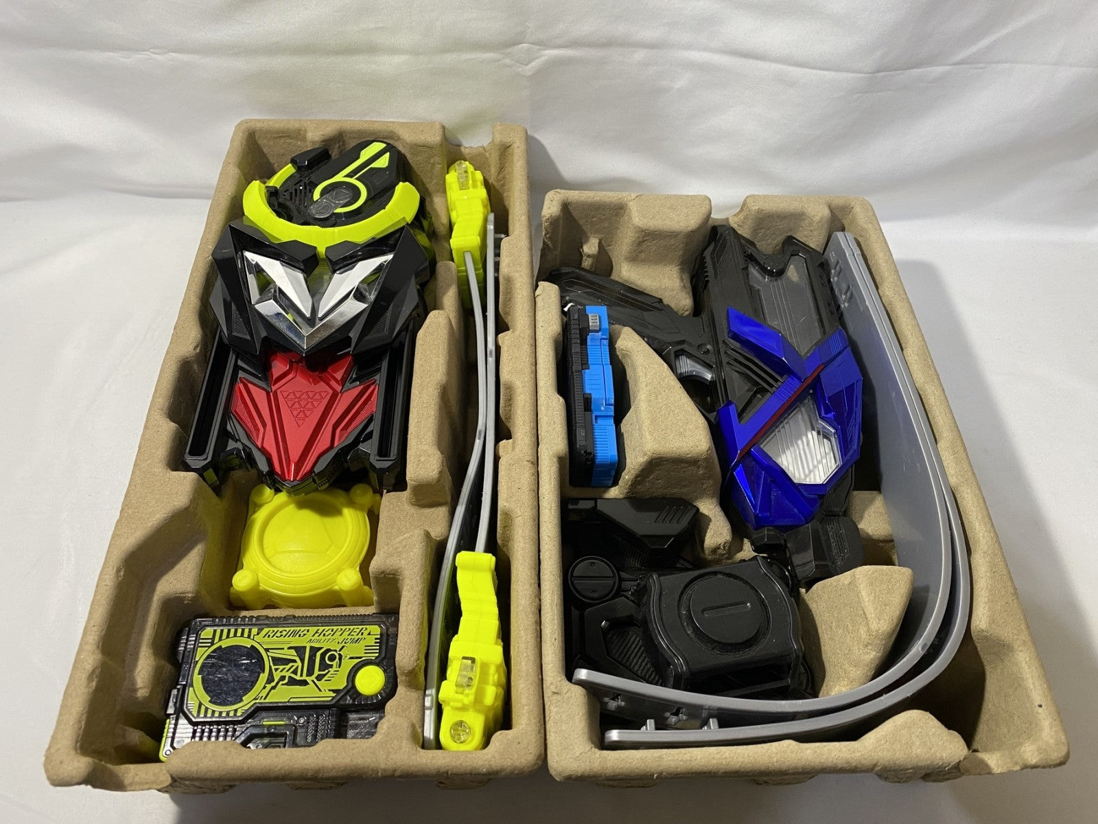 DX飛電ゼロワンドライバー&エイムズショットライザーセット フィギュア/グッズ
