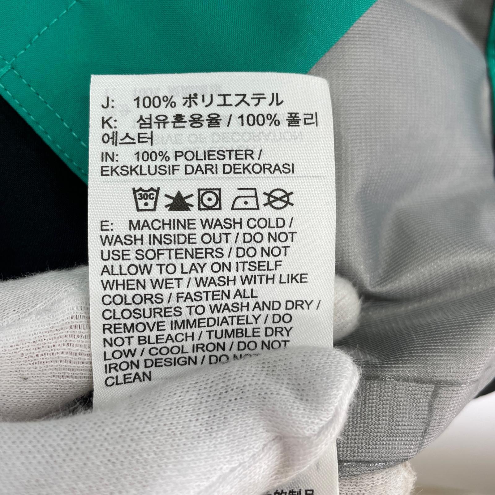 マウンテンパーカー JORDAN MOUNTAIN SIDE GORE/ct3339-010 M ブラック