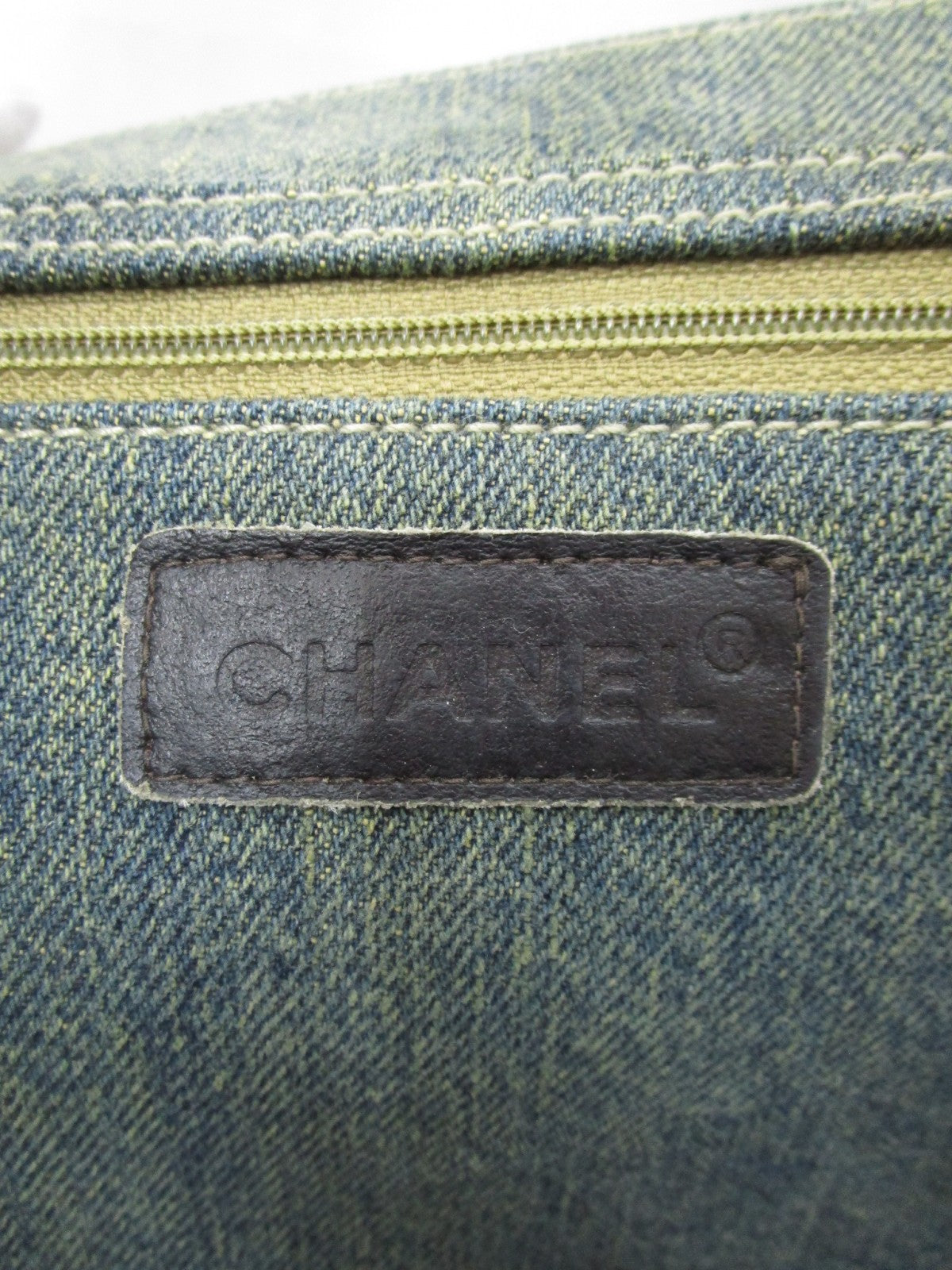 CHANEL チョコバー デニム チェーンショルダーバッグ