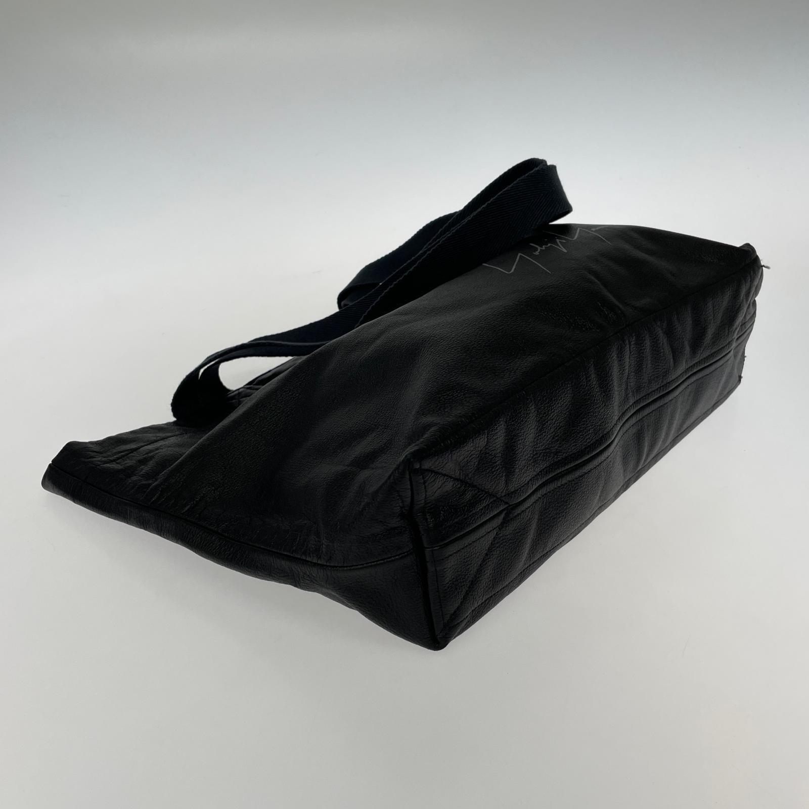 その他バッグ Yohji Yamamoto ロゴデザイン カウレザートートバッグ 黒 ブラック