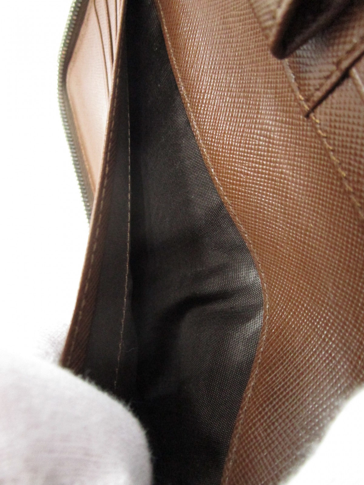 PRADA ログファスナー(茶) 2M1264
