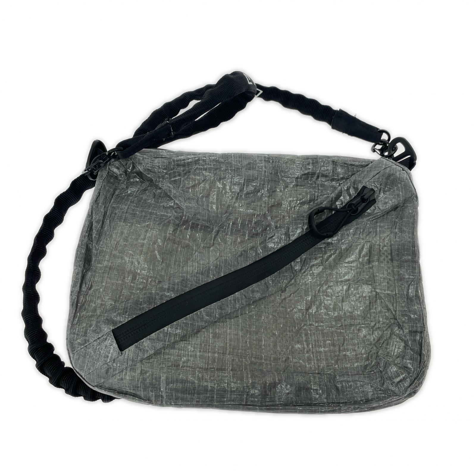 ボディバッグ CMFOUTDOOR GARMENT SACHOSH COMBO DYNEEMA グレー