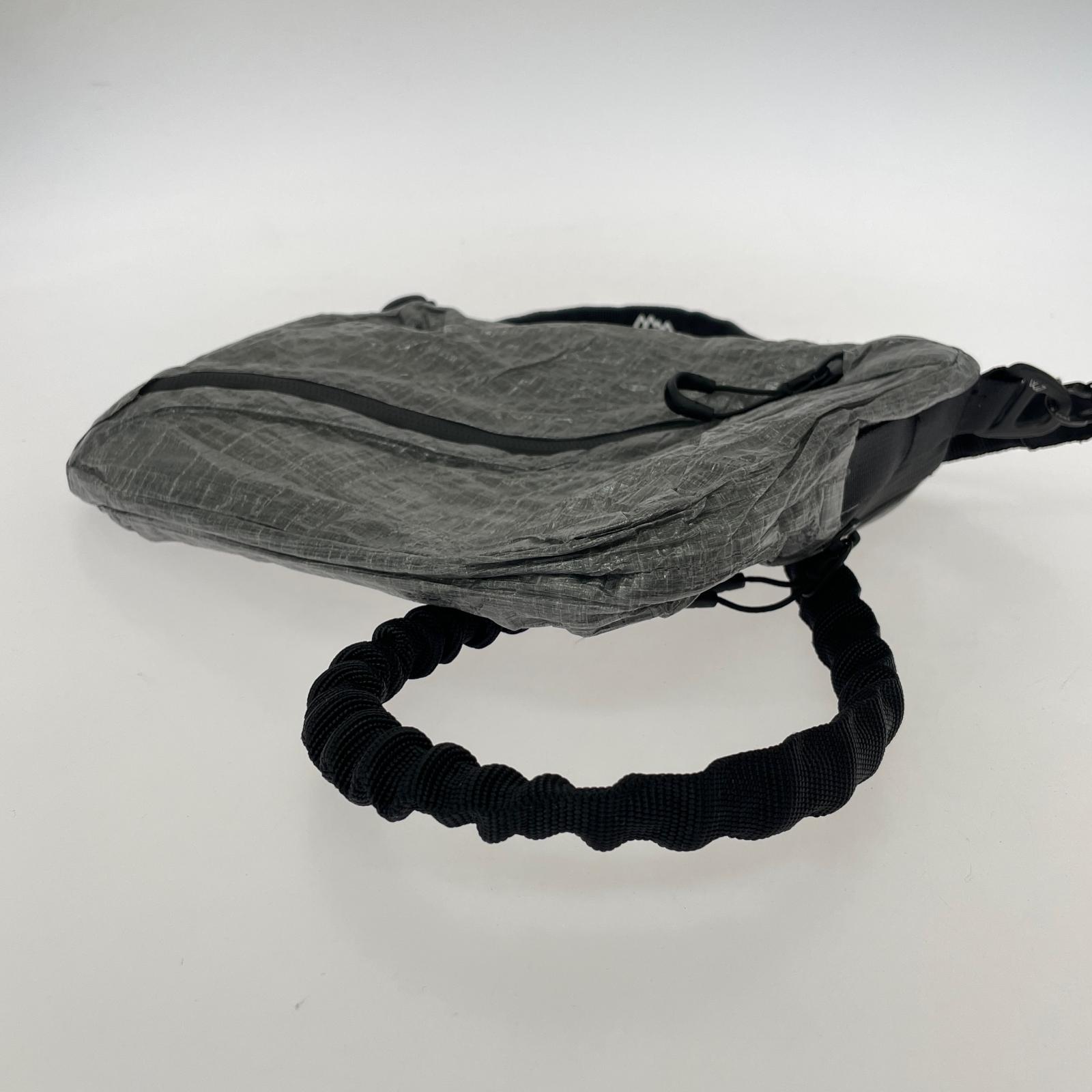 ボディバッグ CMFOUTDOOR GARMENT SACHOSH COMBO DYNEEMA グレー