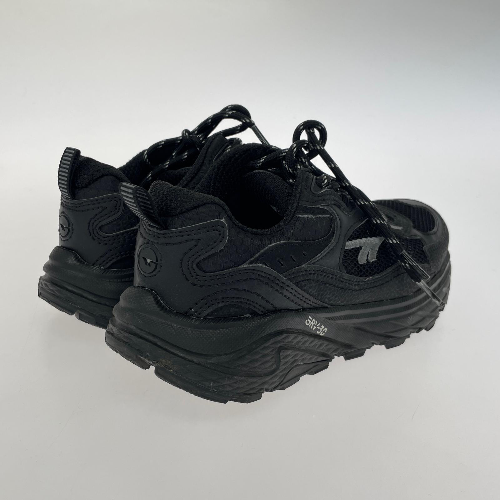 スニーカー HT HKU16 EASTEND WP 23cm (US5 UK4 1/2 EU36) ブラック