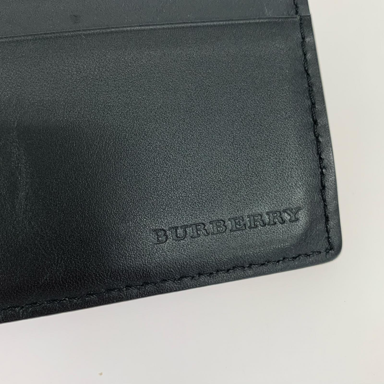 札入れ BURBERRY グラフィティロゴ 二つ折り財布 ブラック ブラック