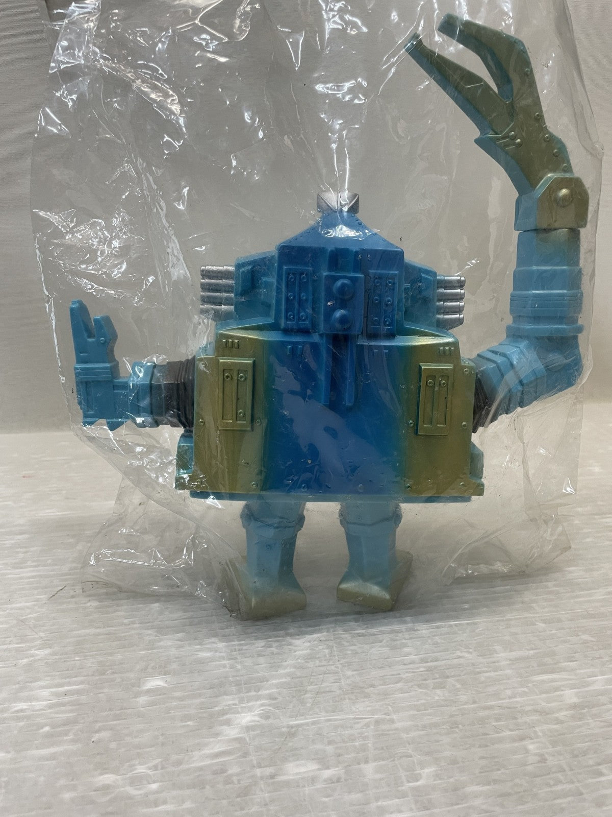 ソフビシリーズ 怪獣郷 クレージーゴン フィギュア/グッズ