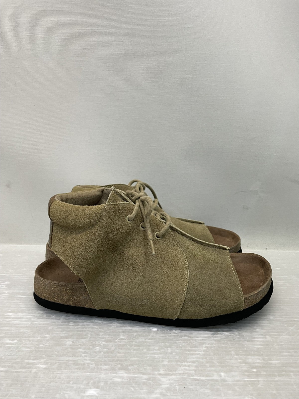 シューズ UC1A4F03