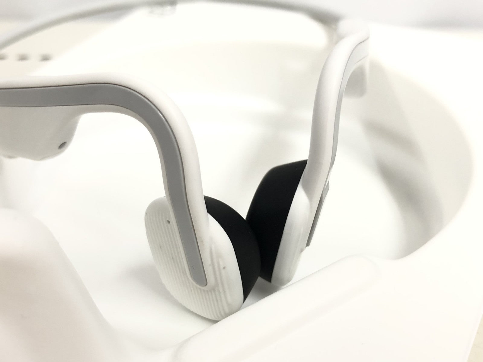SHOKZ OPEN MOVE S661 骨伝導イヤホン - オーディオ機器