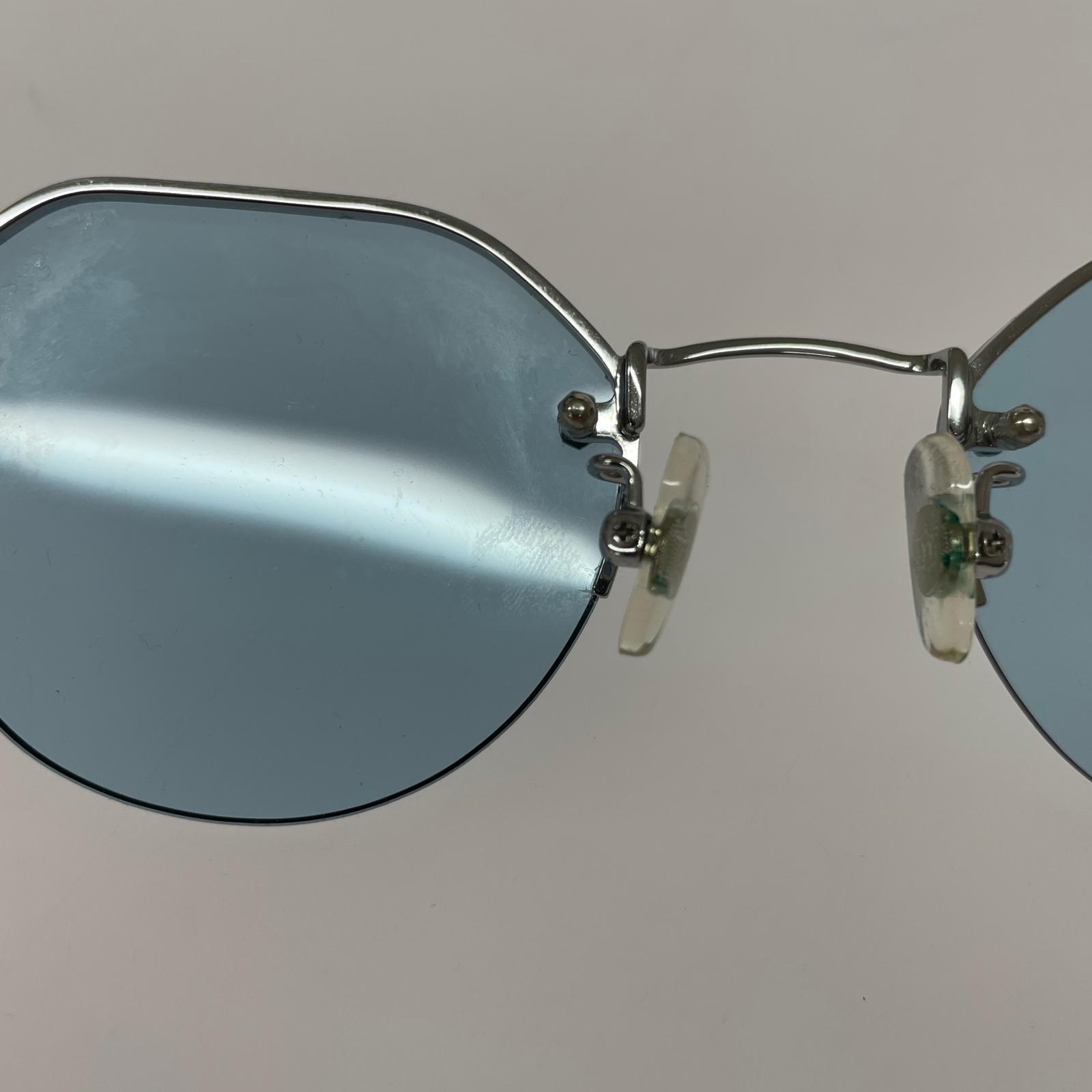 その他アクセサリー NEW. サングラス チタン レンズ青