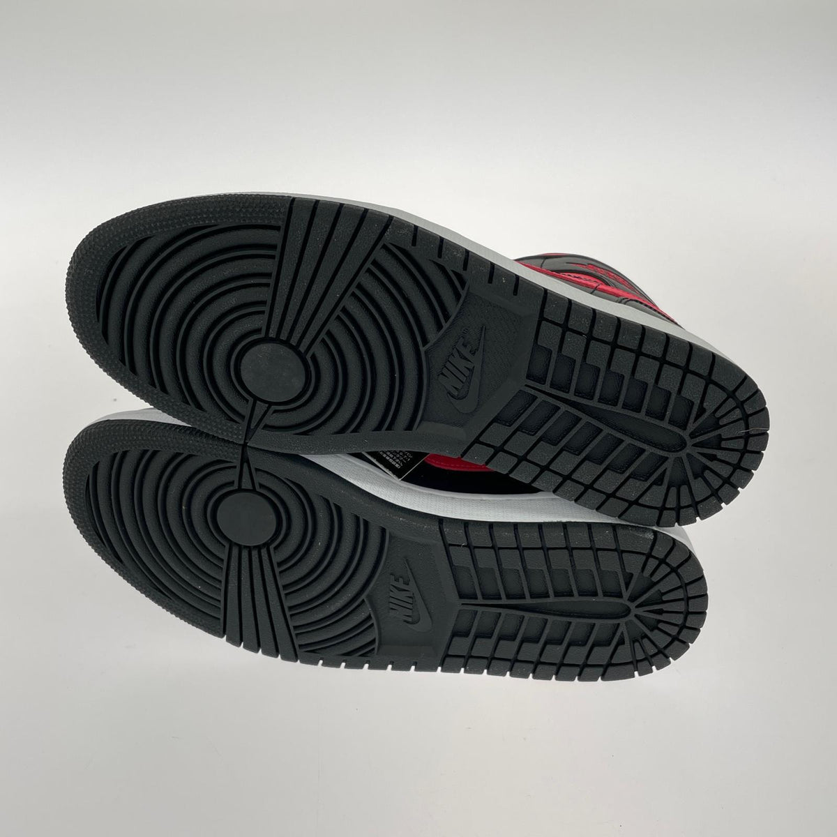 スニーカー JORDAN1 MID 黒ピンク 27cm (US9 UK8 1/2 EU44) ブラック