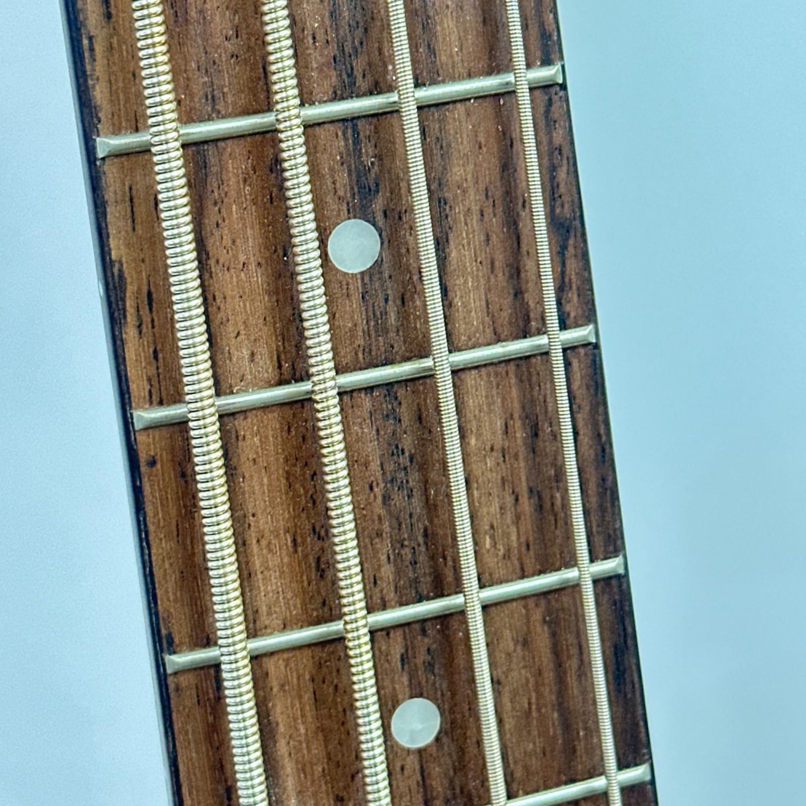 KALA UBASS ベース