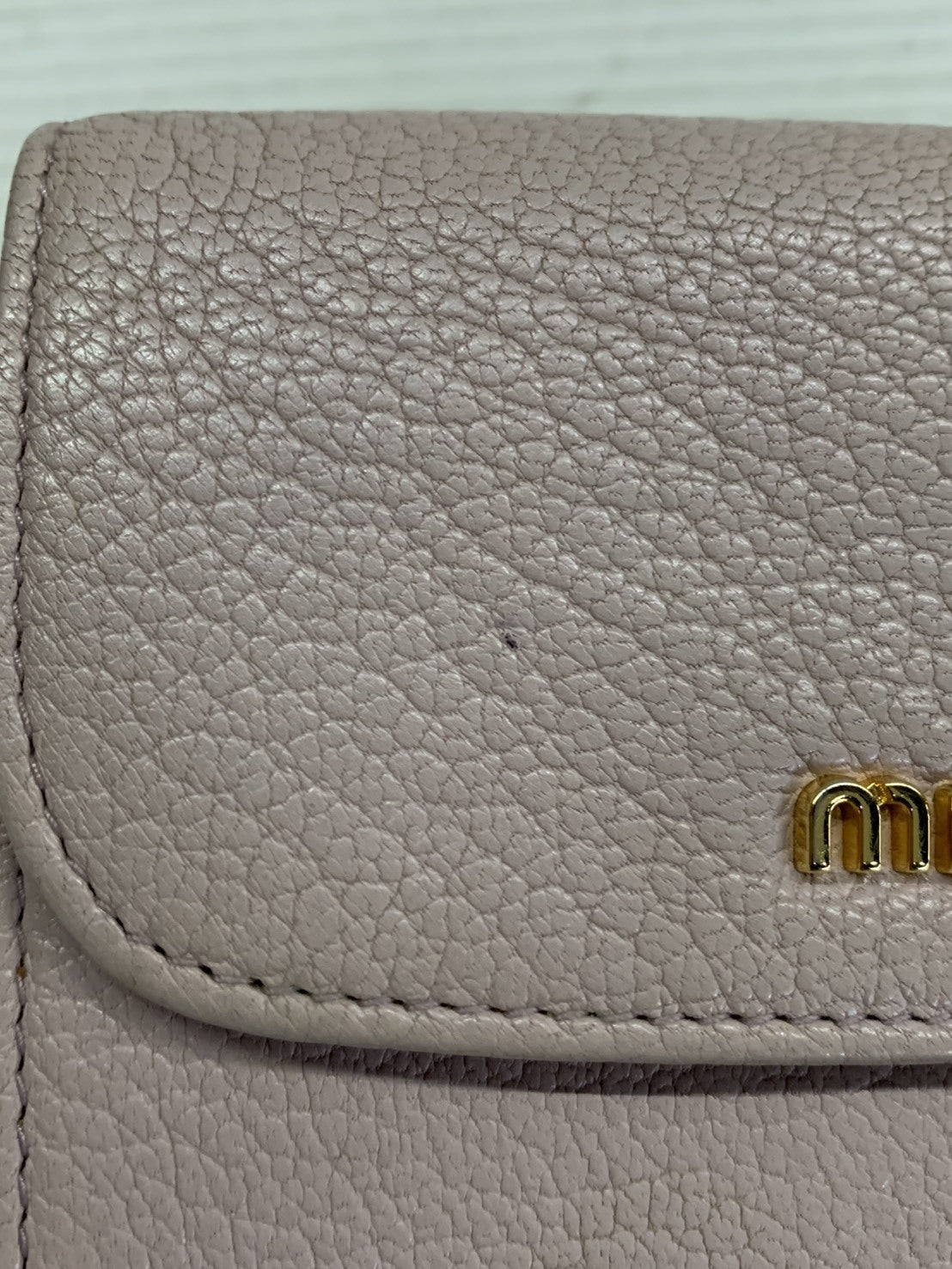 MIUMIU 財布