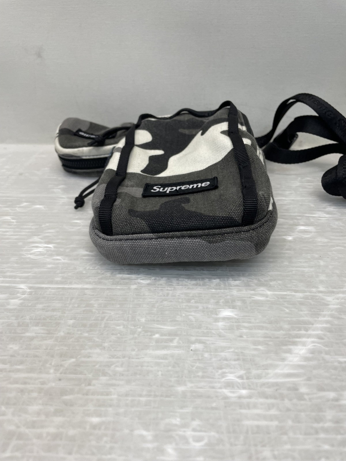ショルダーバッグ ポーチ欠品