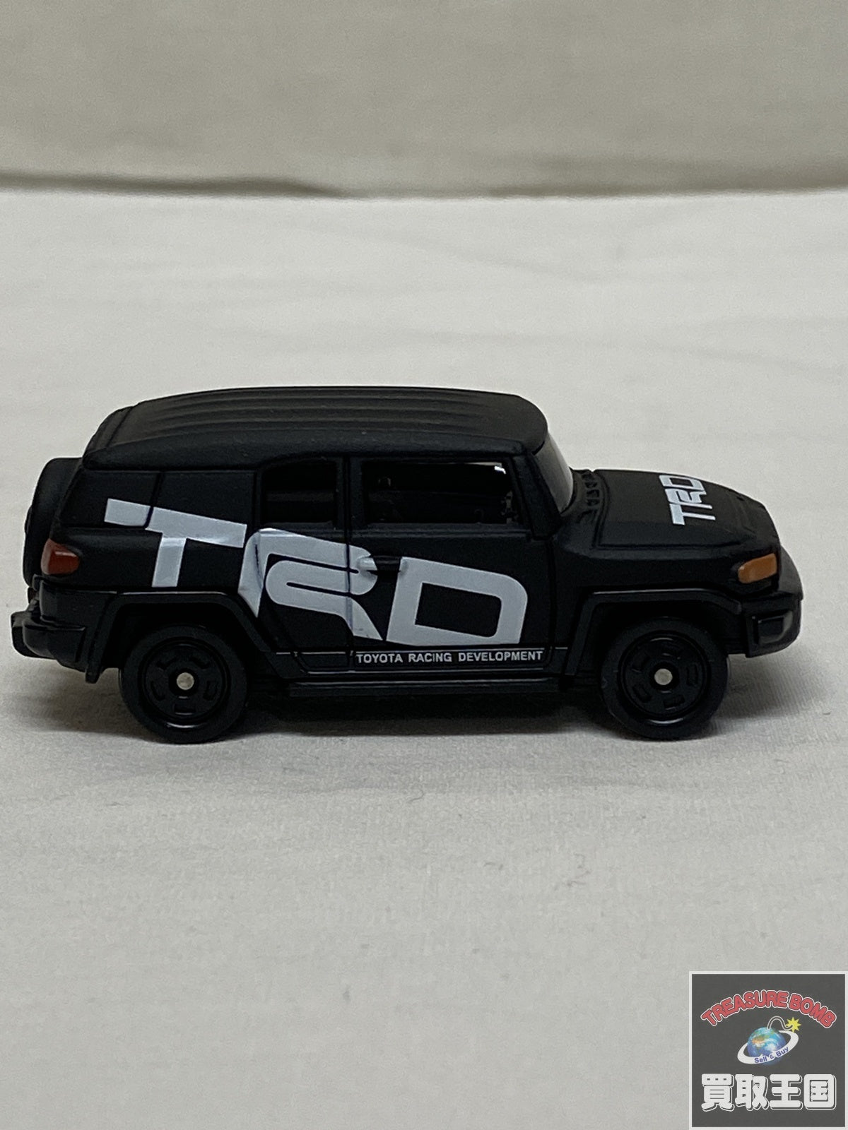 トミカ トヨタFJクル-ザ- TRD仕様 トミカ