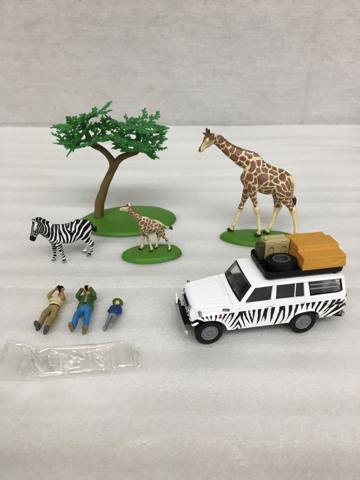 SAFARI トミカ