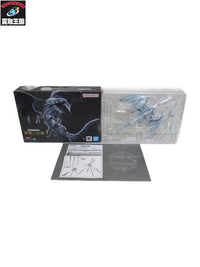 S.H.MonsterArts 青眼の白龍 フィギュア/グッズ