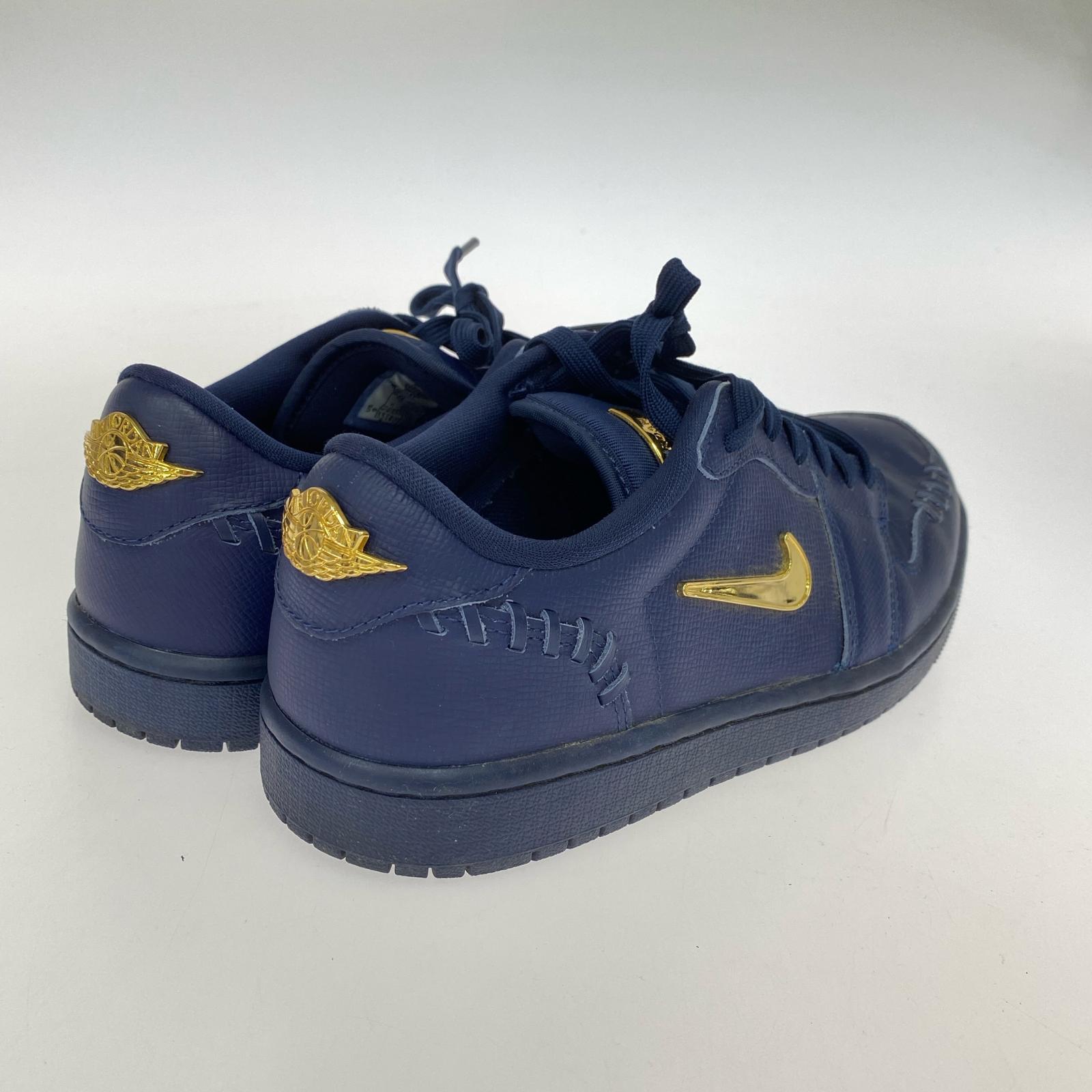 スニーカー WMNS AIR JORDAN 1 LOW (26.0) 26cm (US8 UK7 1/2 EU42)