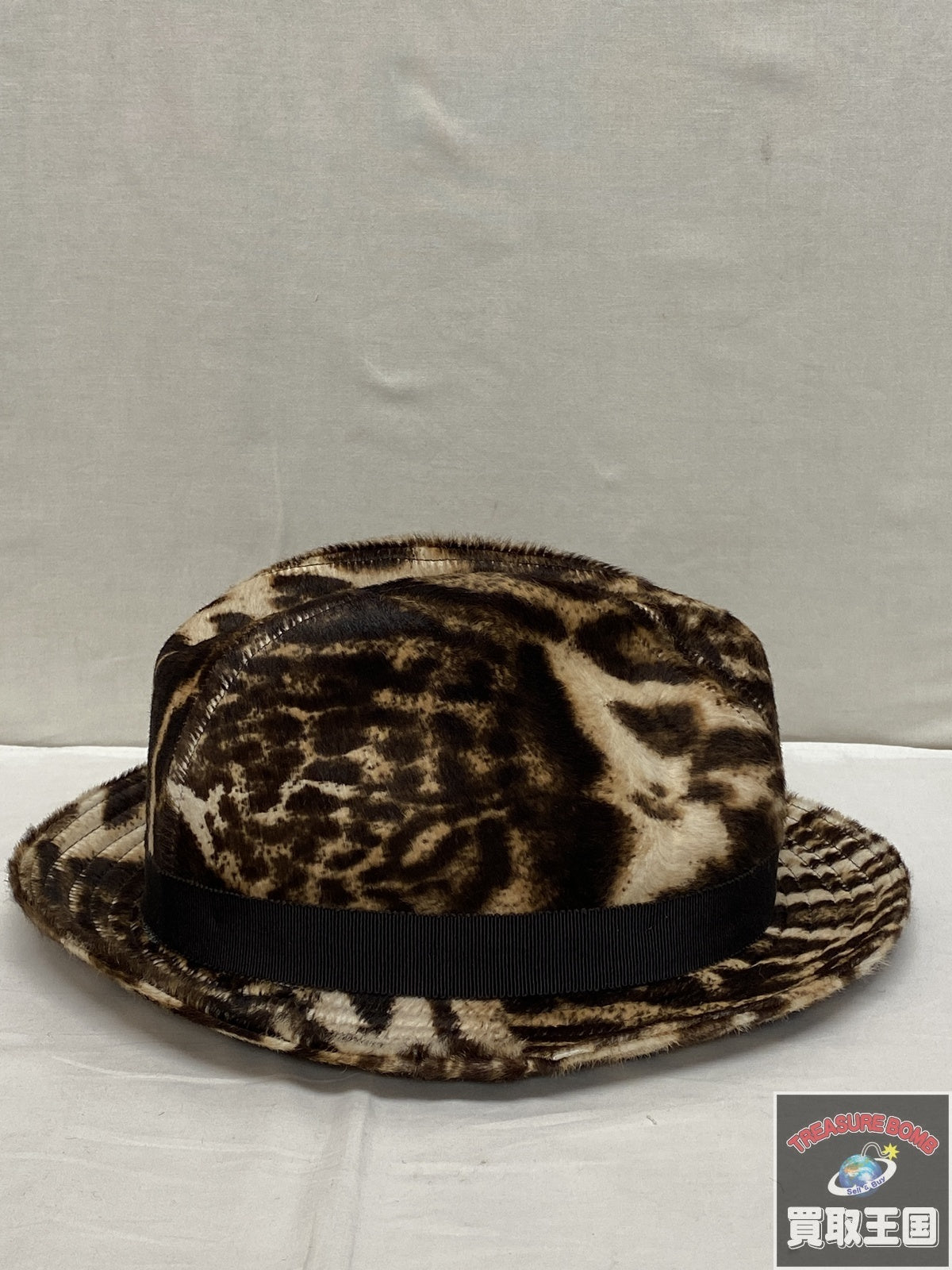 GUCCI レオパード柄ハット