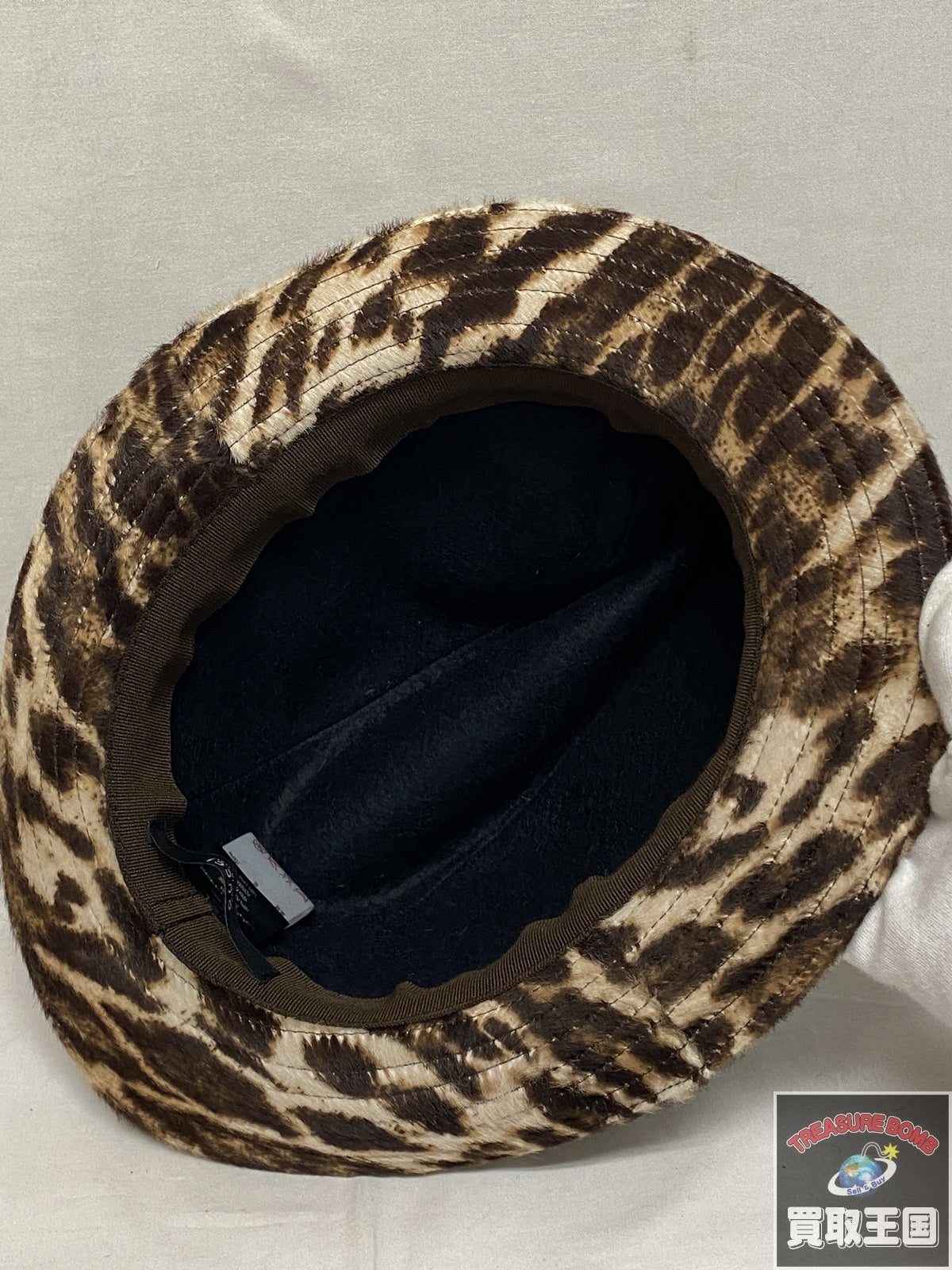 GUCCI レオパード柄ハット