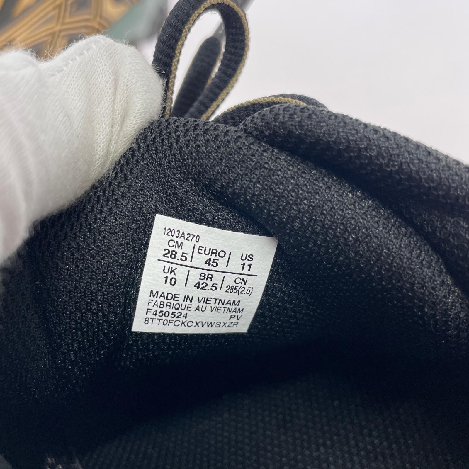 スニーカー GEL QUANTUM KINETIC (28.5cm) 1203A270 28.5cm (US10 1/2 UK10 EU47) ブラック
