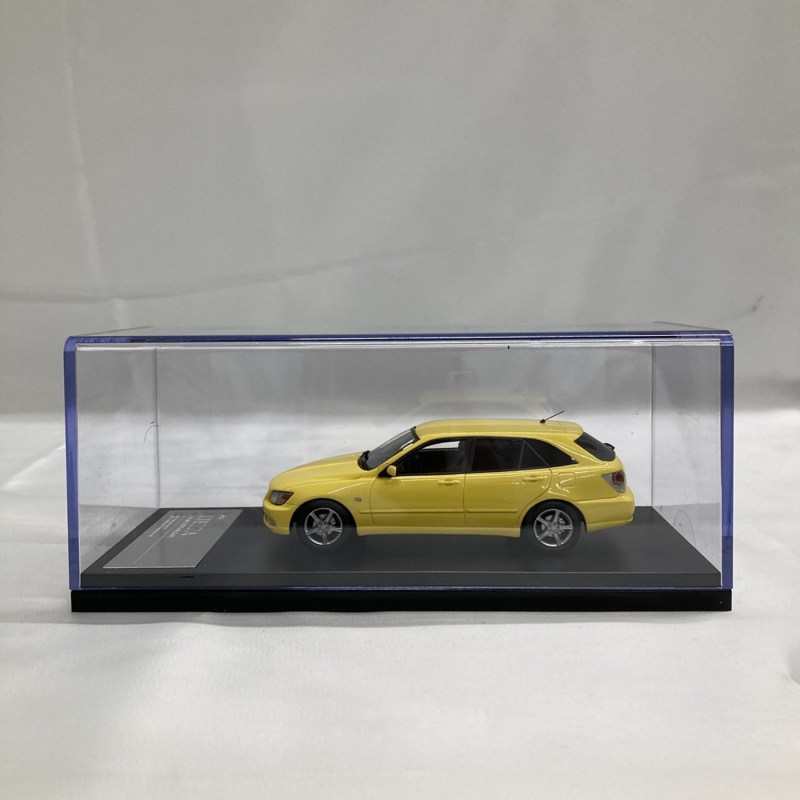 ハイストーリー 1/ 43 Toyota ALTEZZA スケールカー
