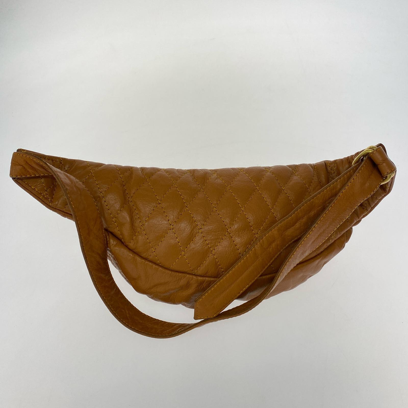 ショルダーバッグ 63Leathers レザーキルティングウエストバッグ キャメル