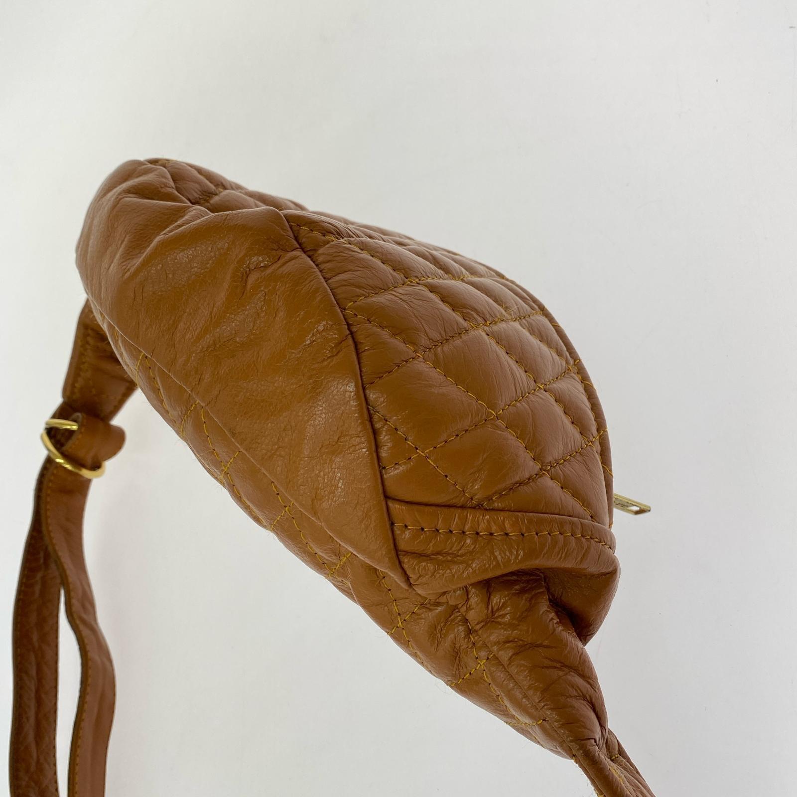 ショルダーバッグ 63Leathers レザーキルティングウエストバッグ キャメル
