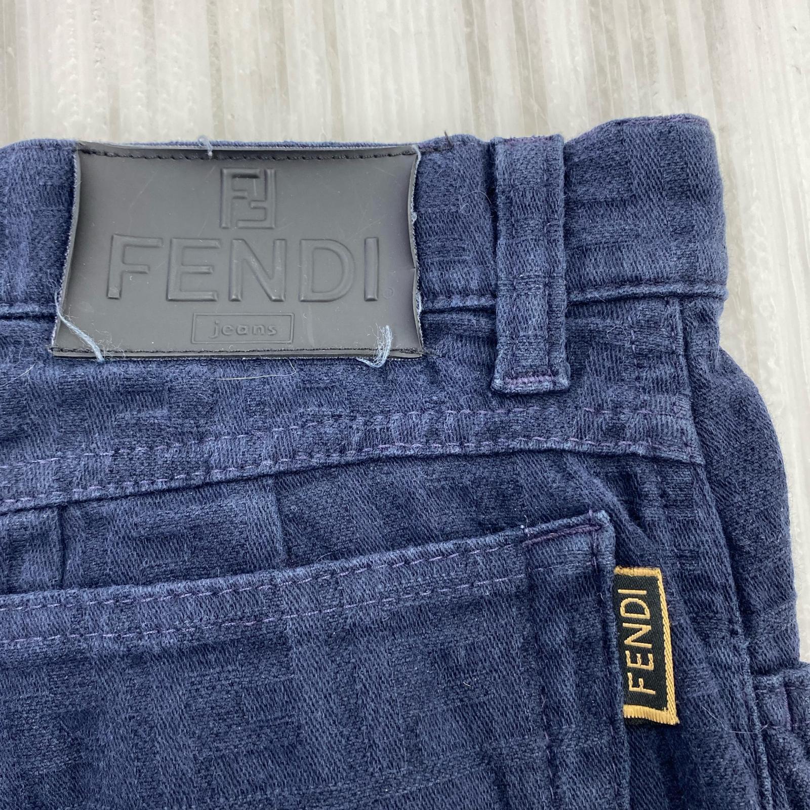 パンツ FENDI FFエンボス デニムパンツ 42 ネイビー