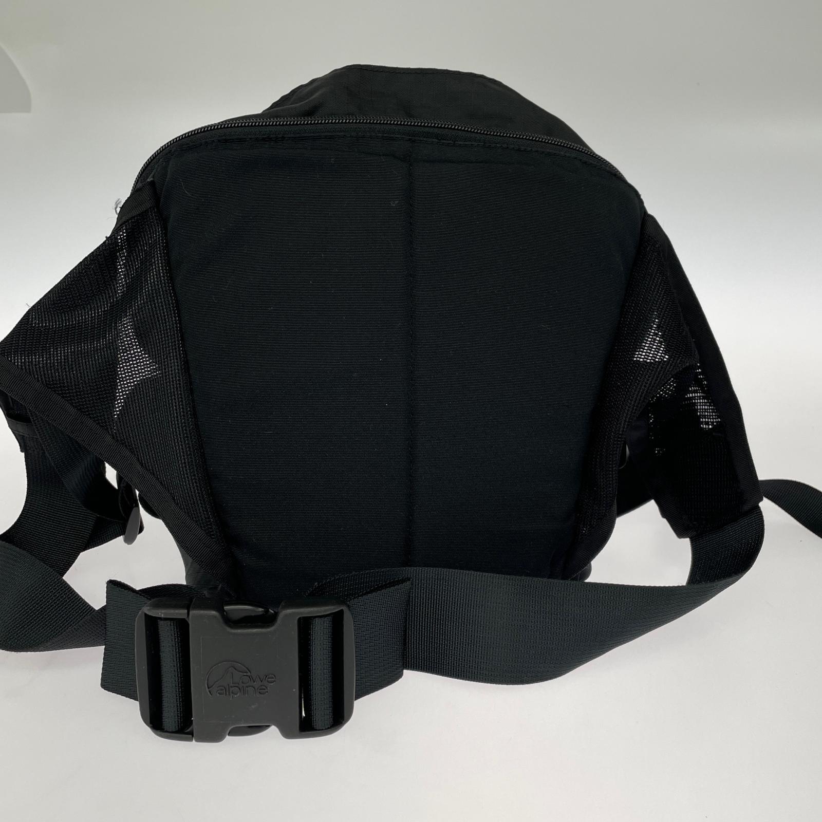 ショルダーバッグ Lowe alpine ワンショルダーバッグ 黒 ブラック