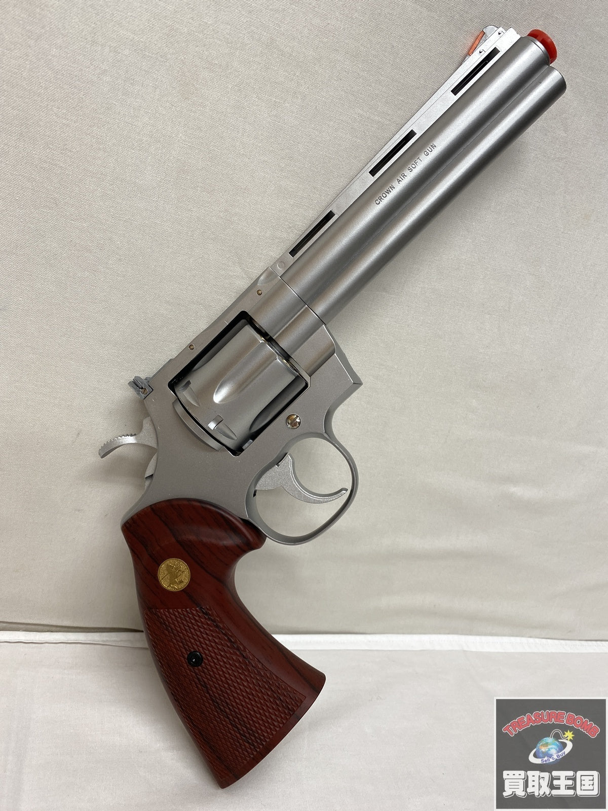 コルトパイソン .357マグナム シルバータイプ 6インチ ガン