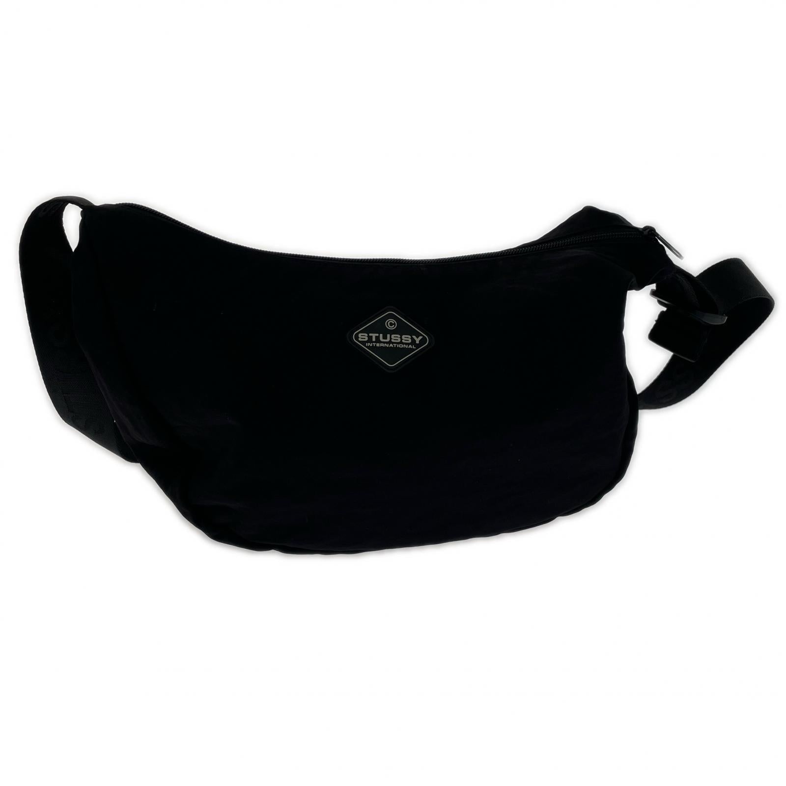 ショルダーバッグ International Crescent Bag 黒 ブラック