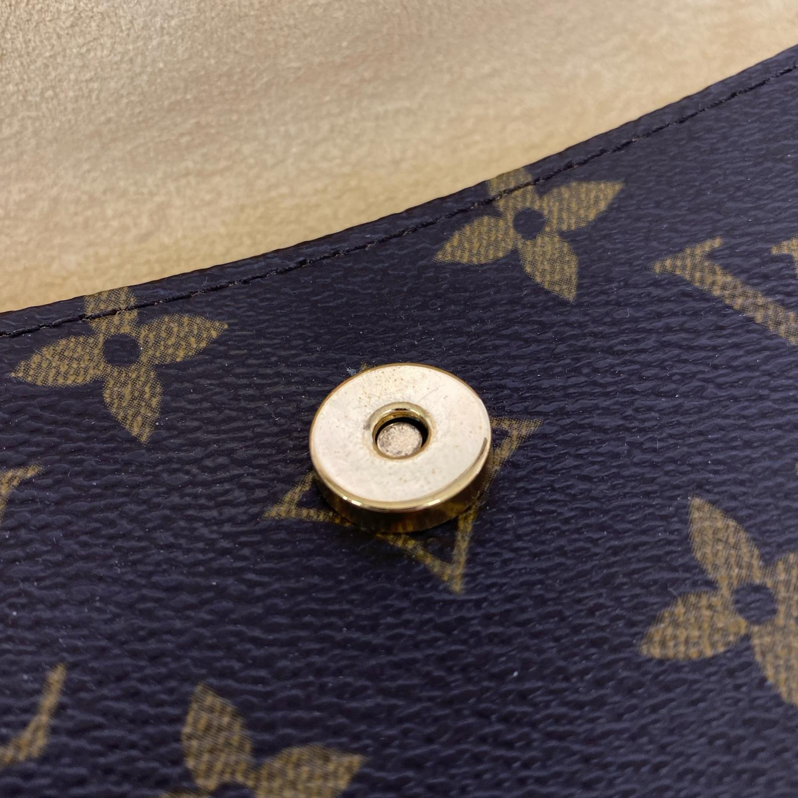LV M51855
