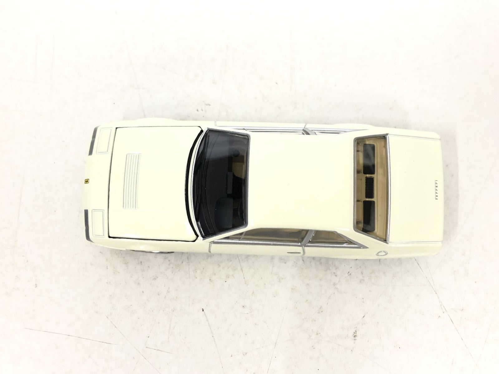 トミカリミテッドヴィンテージNEO 1/64 LV-N フェラーリ 412 トミカ