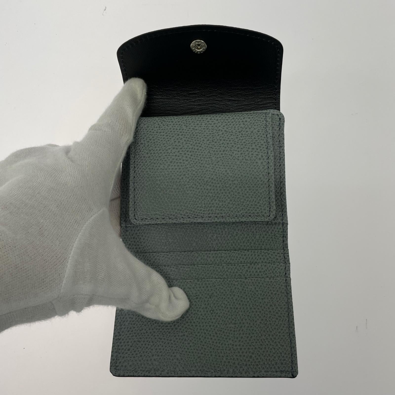コンパクトウォレット カメリア 二つ折り グレー グレー