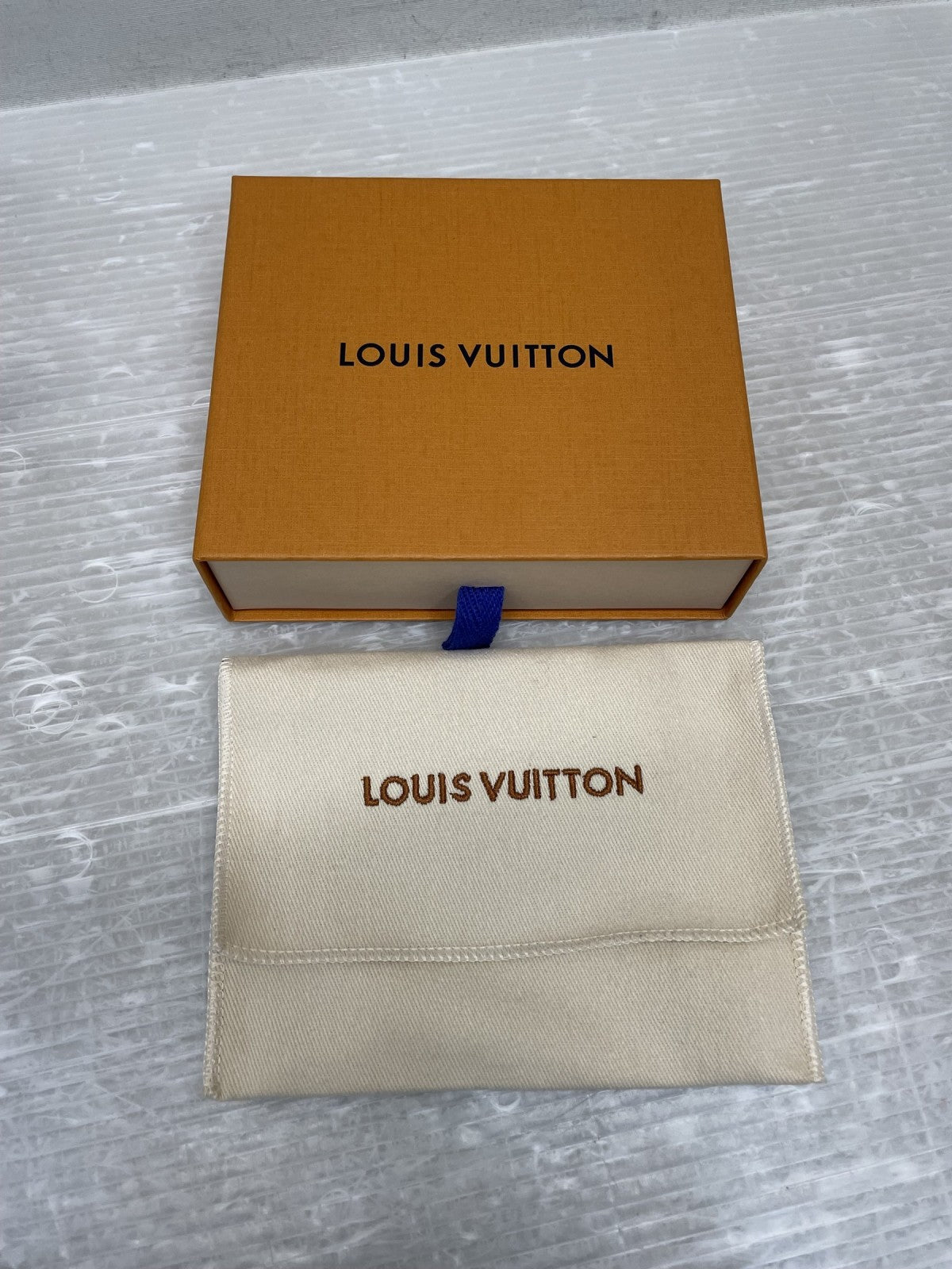 LOUIS VUITTON ポルトフォイユ スレンダー ノマド ミレジムレザー M81770
