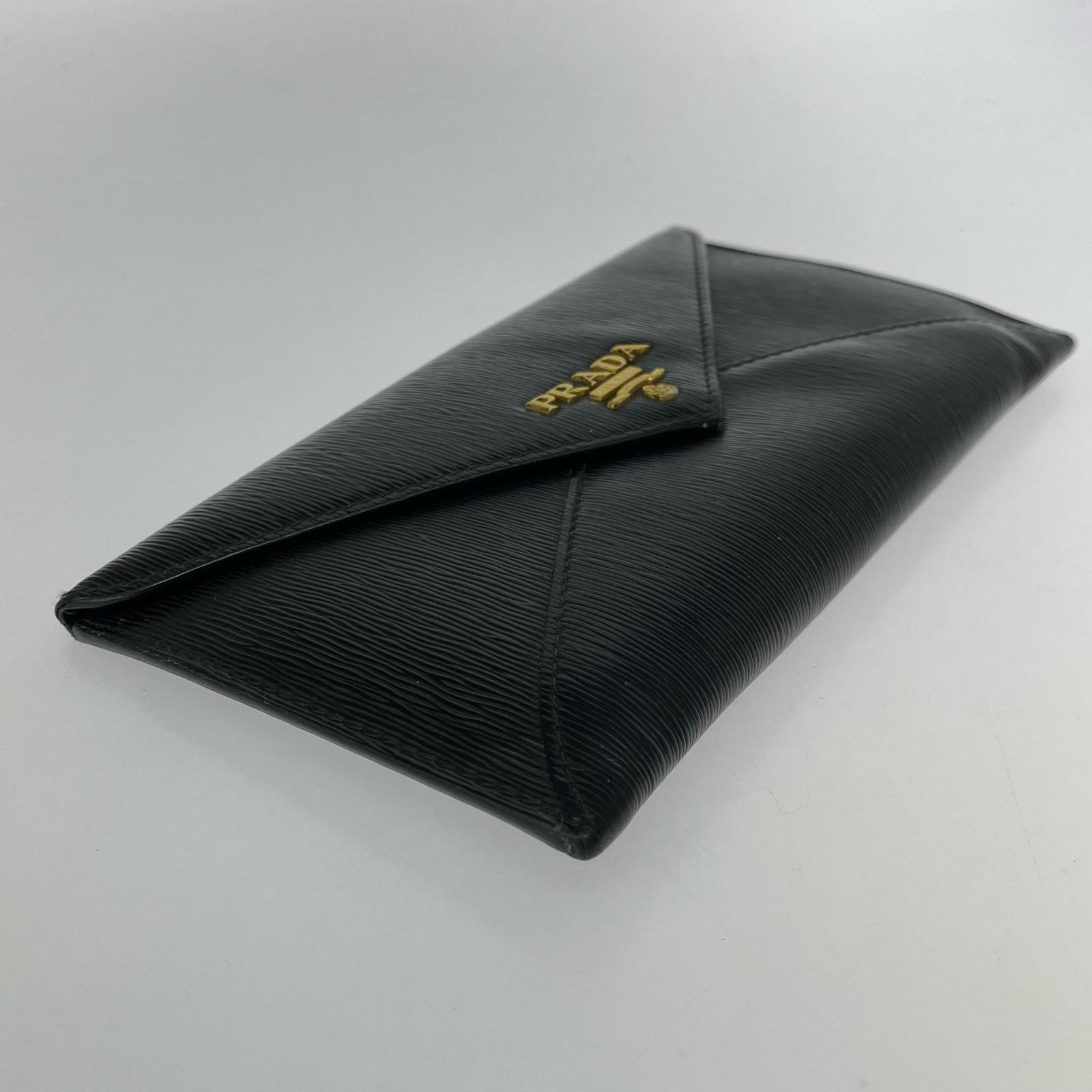 PRADA エンベロープ ロングウォレット