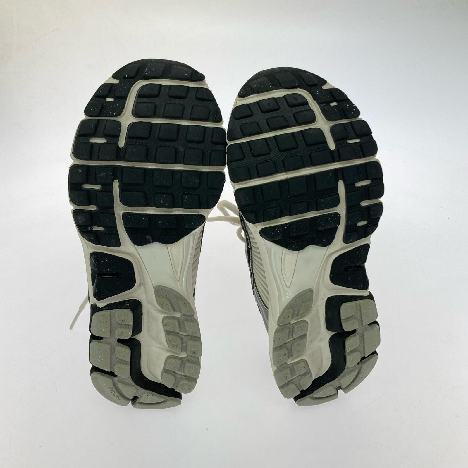 スニーカー WMNS ZOOM VOMERO 5 (24.5cm)