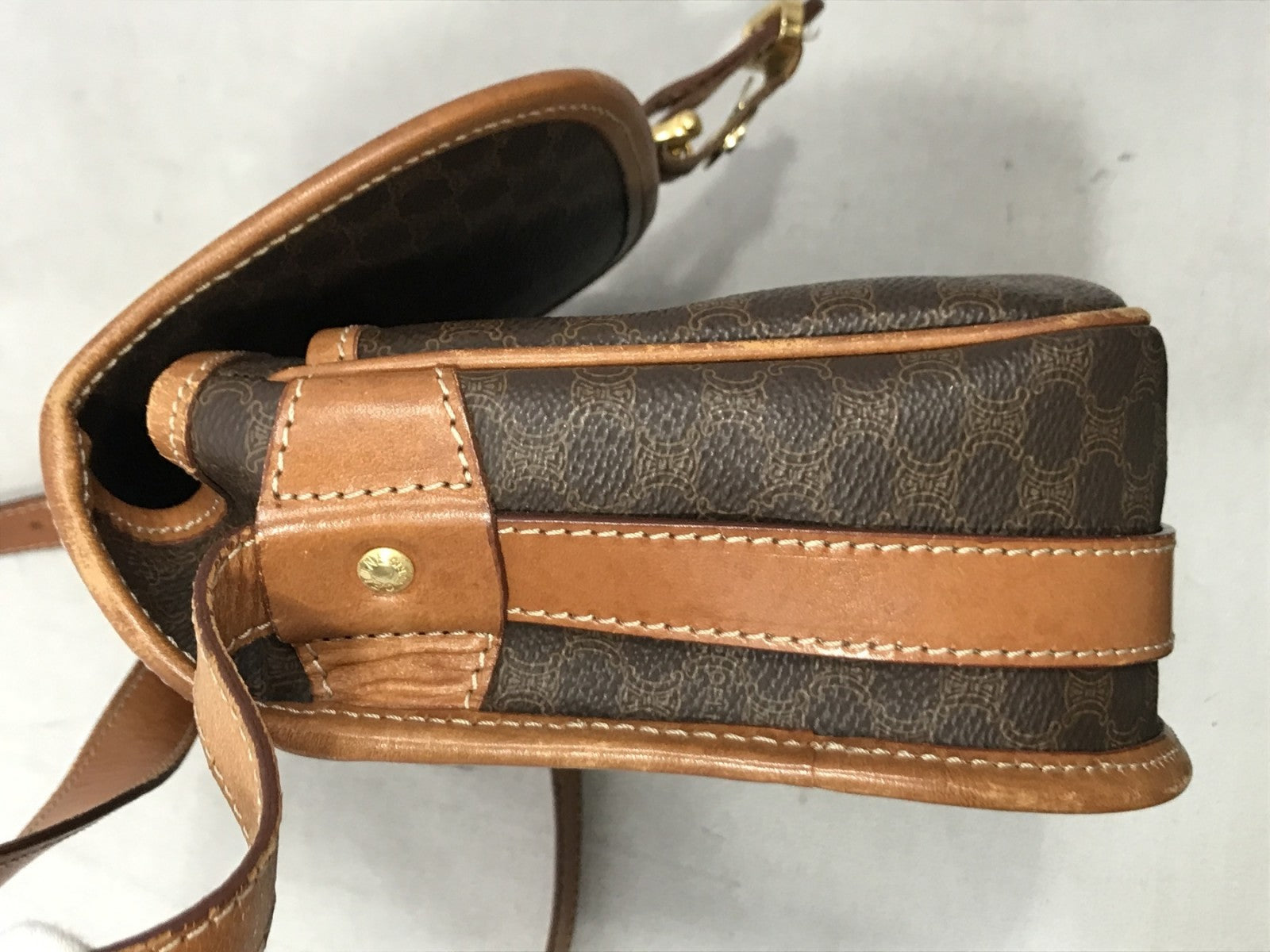 CELINE