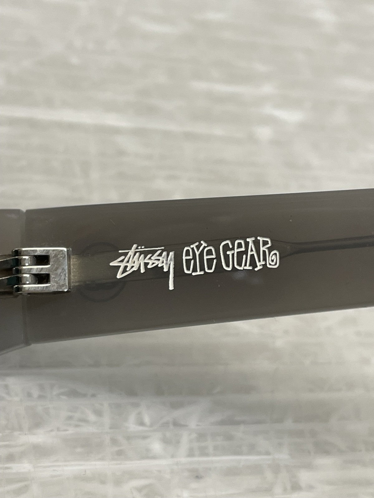 その他アクセサリー STUSSY LANDON セルフレームサングラス グレー