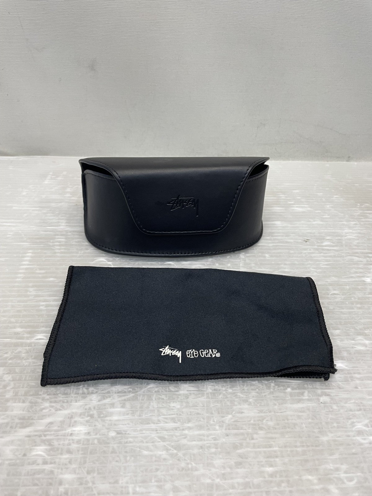 その他アクセサリー STUSSY LANDON セルフレームサングラス グレー