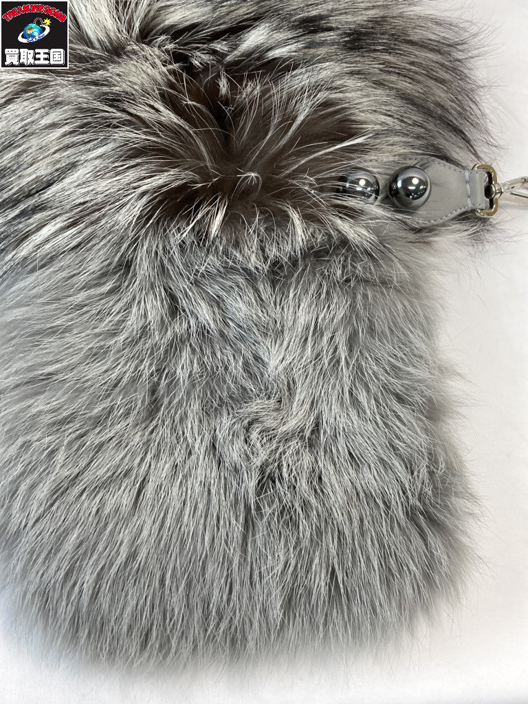 FENDI フォックスマフラー