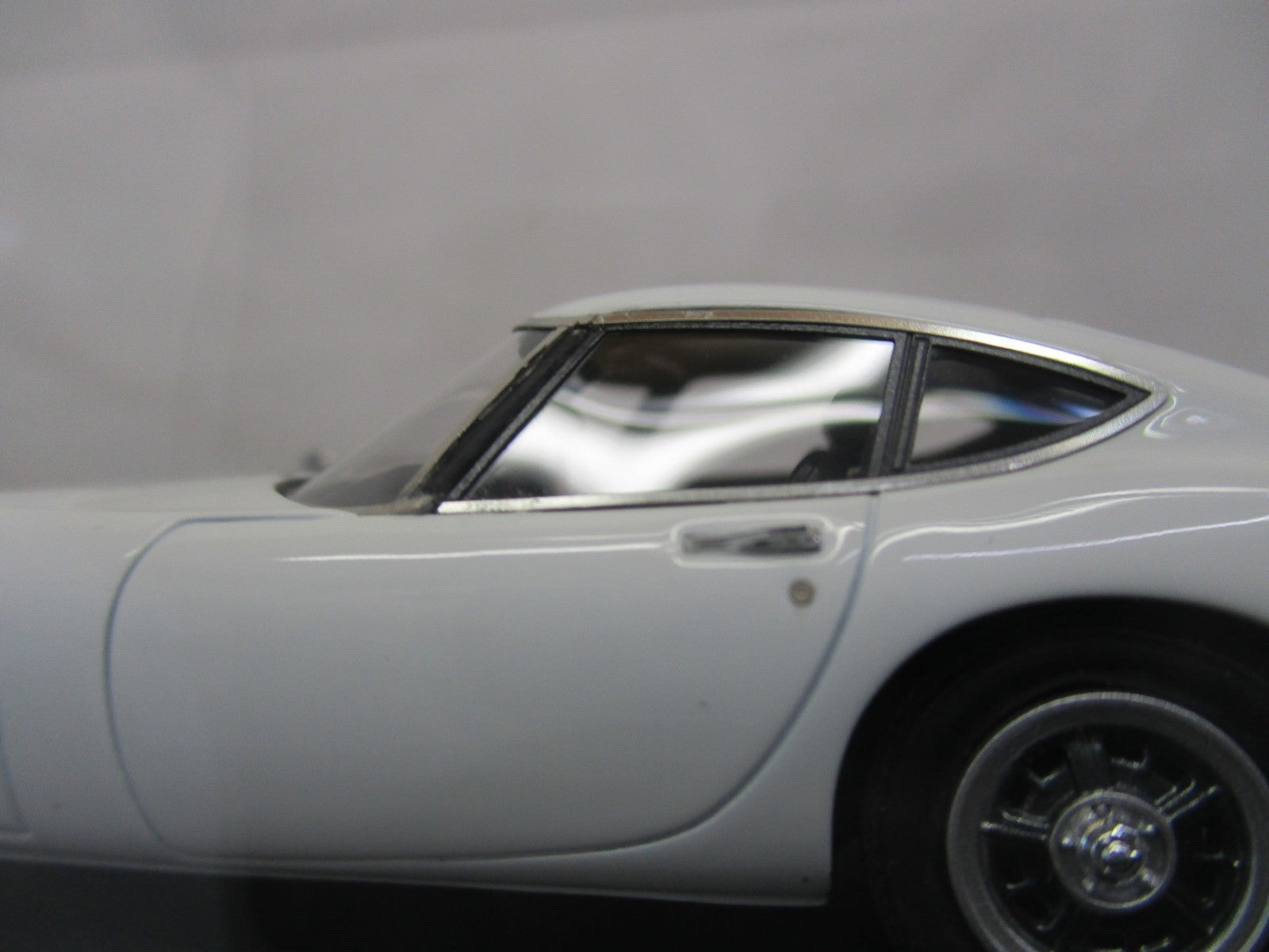 1/43 トヨタ 2000GT MF10 後期型(ホワイト) スケールカー